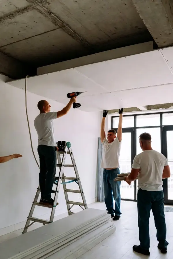 отделочные работы по потолкам