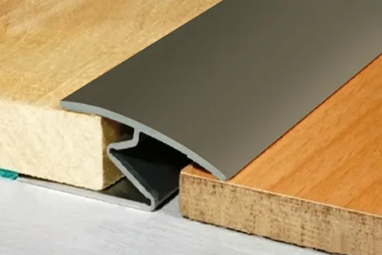 Монтаж порожков