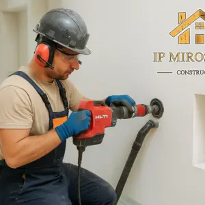 Устройство подрозетников с долблением стены